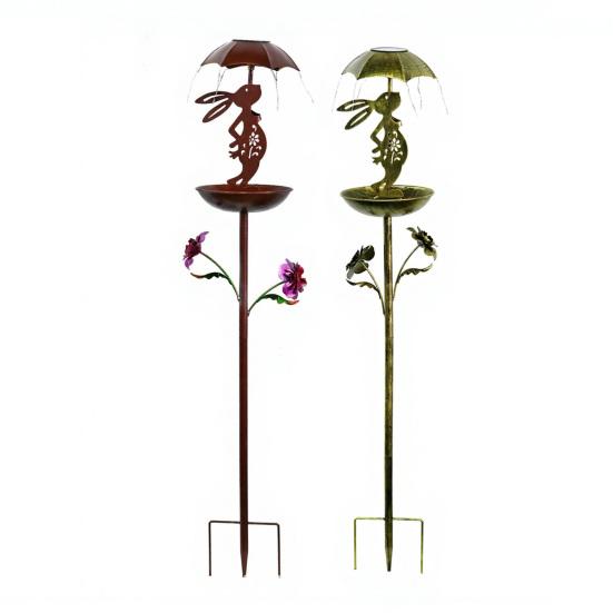 Bird Feeder with Solar Light Outdoor Decorative Garden Decor Wrought Iron Rabbit Holding Umbrella Anti-Rust Bird Feeder Stake for Yard Lawn Patio