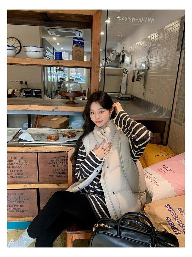 Autumn/Winter Japanese Style Color Block Stripe Loose Fit Round Neck Top