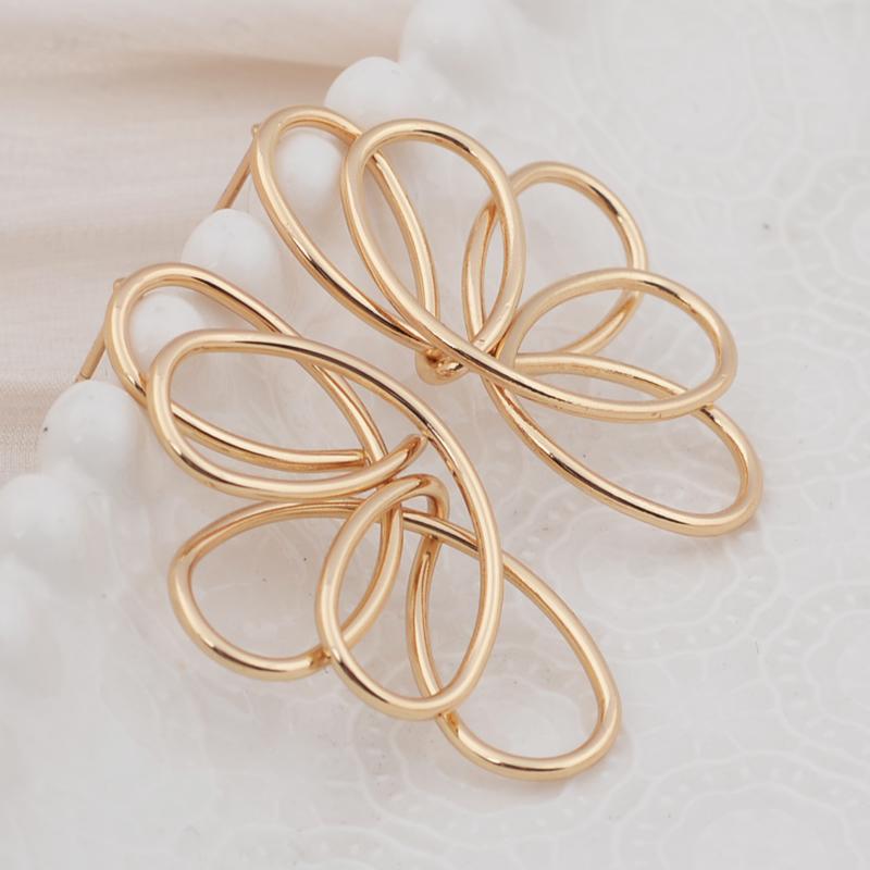 Abstract Hollow Butterfly Drop Earrings for Women Golden Metal Wings Flowers Shape Dangle Earrings Trendy Temperament Jewelry
