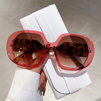 Luxury Brand Designer Big Frame Sunglasses Women Vintage Fashion Round Sun Glasses Trending Punk Oversized Elegant Shades Uv400