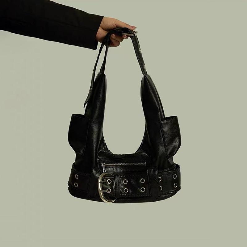 Textured shoulder armpit bag yk large capacity commuter messenger locomotive bag