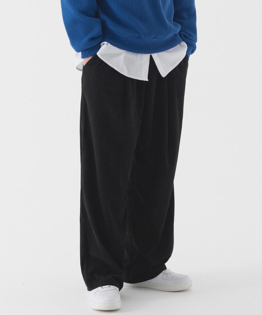 PIANER Corduroy One-Tuck Stitch Wide Pants (Black)