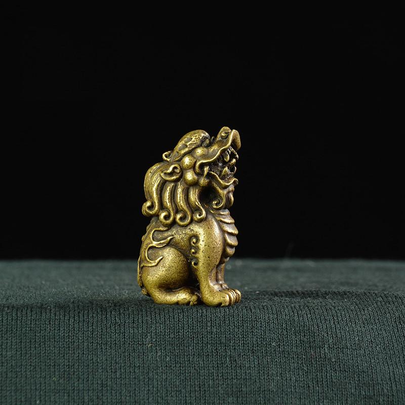Antique Copper Chinese Mythical Beast Pixiu Miniature Figurines 1 pcs Ornaments Brass Lucky Animal Be safe Desktop Decorations