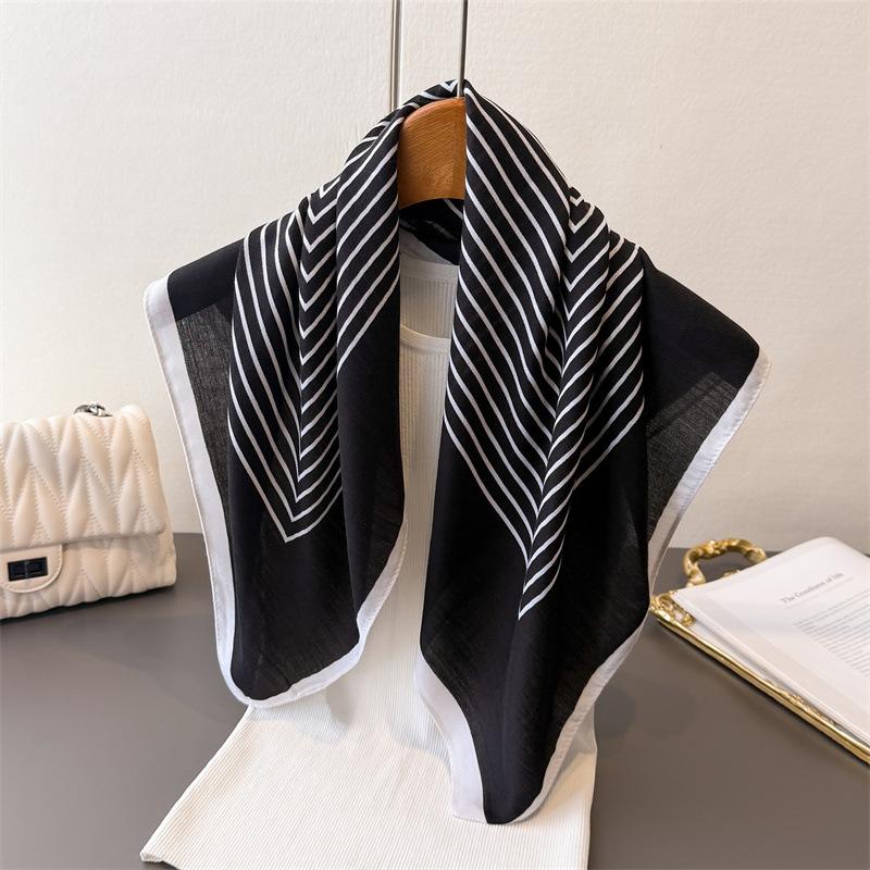 

68*68Cm Women Brand Design Square Scarf Vintage Paisley Floral Cotton Viscose Shawls Small Handkerchief Neck Snood Hijab 70x70cm