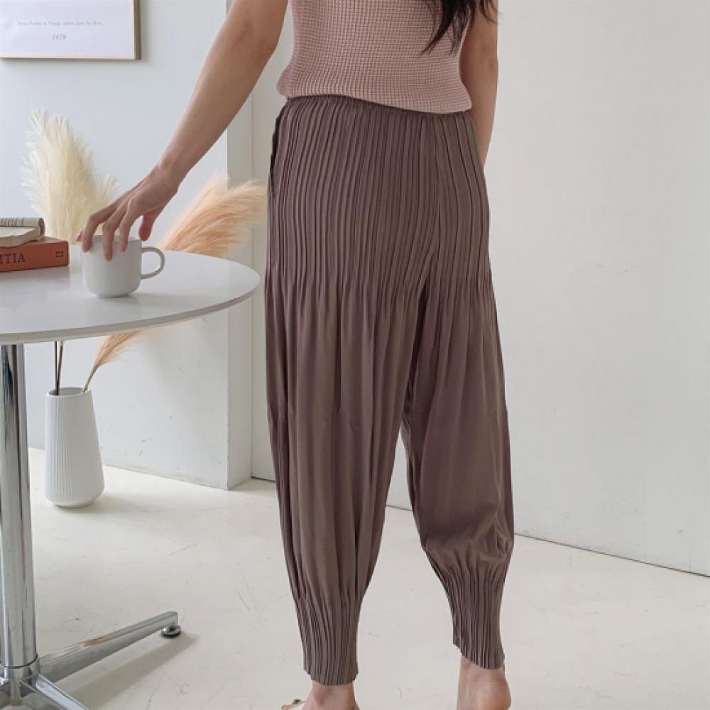 New ArrivalS Open Run Women S equeStrian Pleated pantS