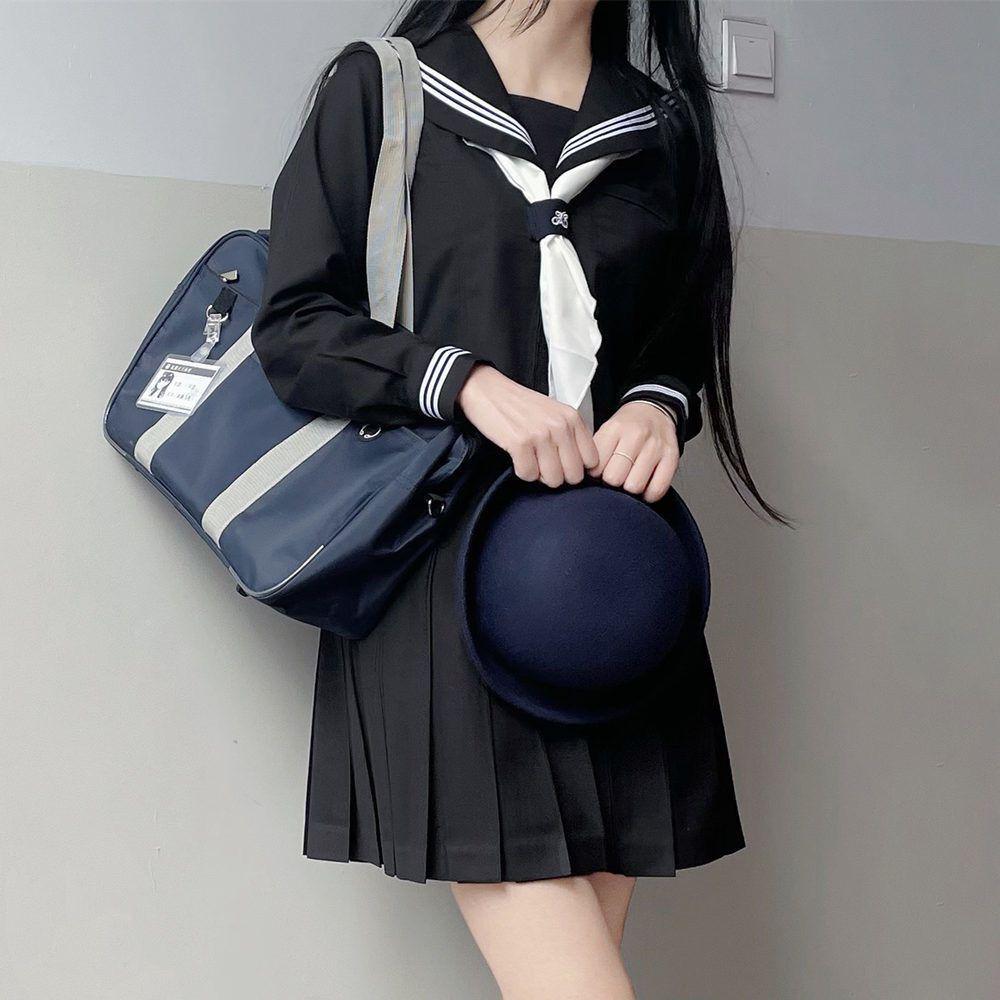 Großformatiges Schwarzes Dreistreifen-Matrosenanzug-Set - Authentischer Japanischer Schulstil für Damen
