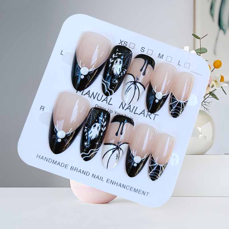 10 Pcs Halloween Short Almond Press On Nails Black White Ghost Spider Clown Design False Nail Art Tips