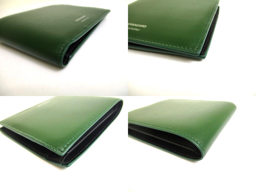 Authentic Salvatore Ferragamo Logo Green and Black Leather Bifold Wallet #a638 Open Box