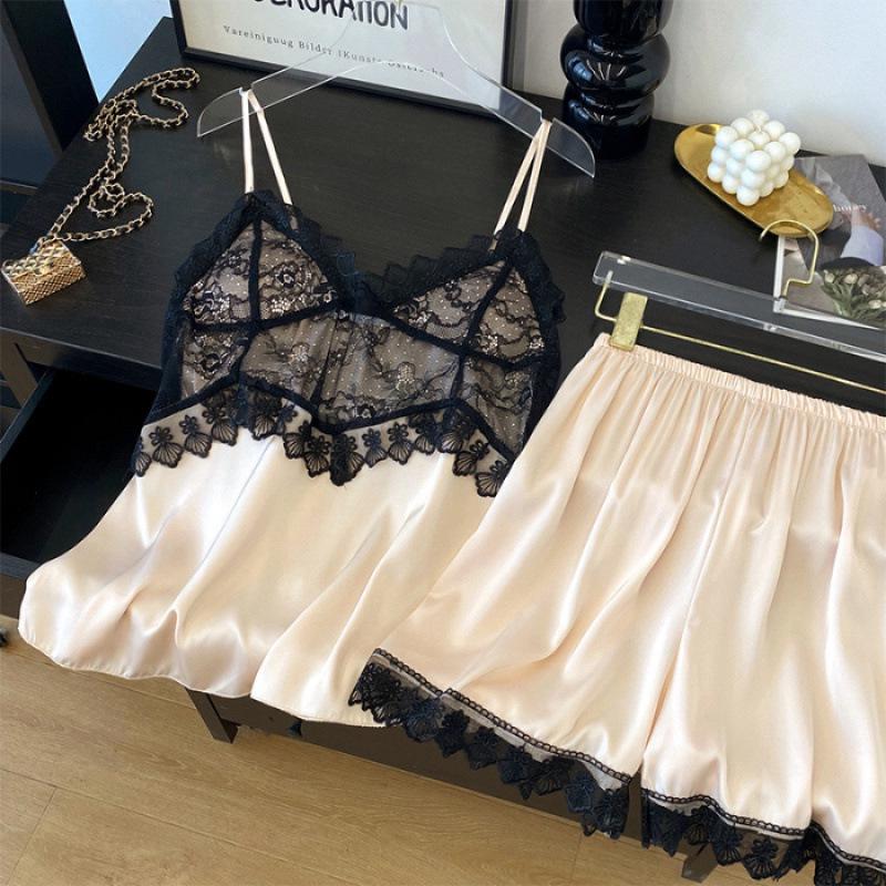 Women's Summer Ice Silk Lace Camisole and Shorts Set with Chest Pads