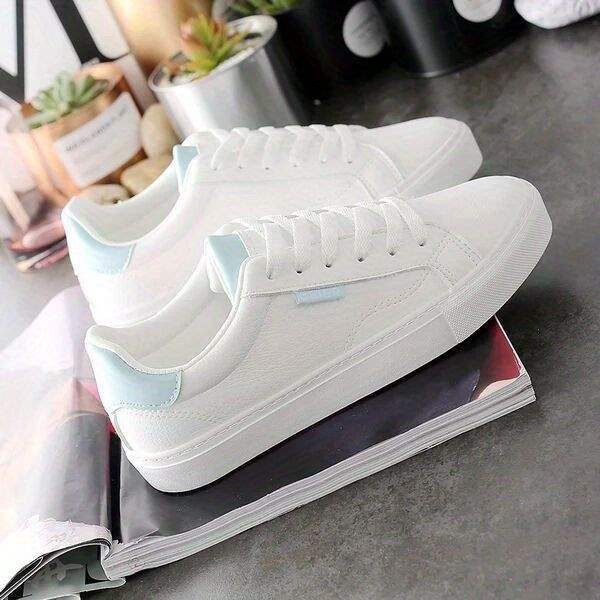 Embroidered small butterfly thin board shoes flat sneakers