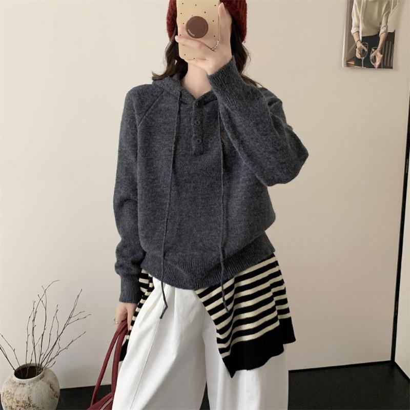 Casual High-end Pullover Sweater for Women's Outerwear Autumn and Winter New Loose Solid Color Hooded Short Knitted Top