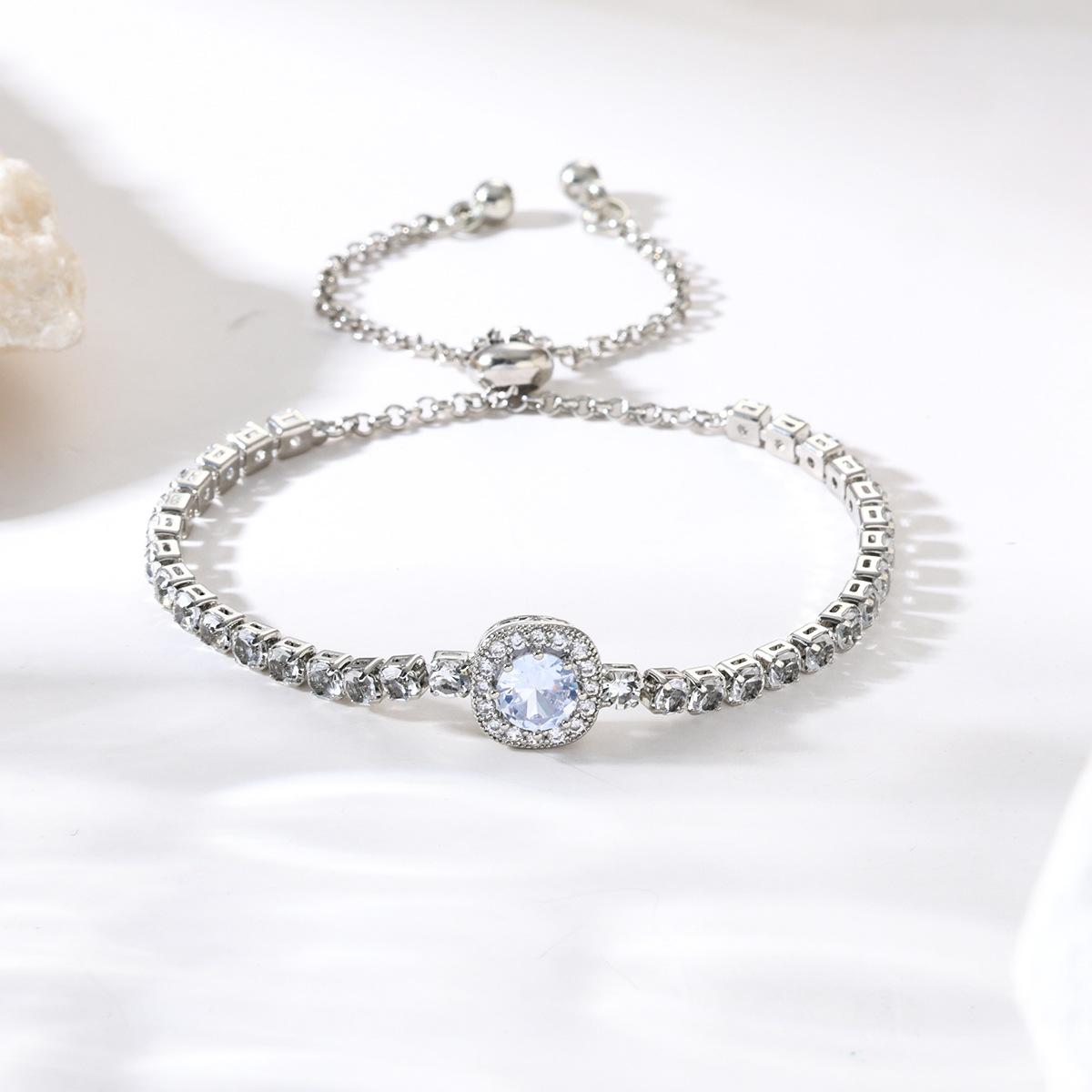 

Korea Square Zircon Adjustable Bracelet for Female Simple Light Luxury Bracelets Personality Temperament Wedding Woman Jewelry срібний