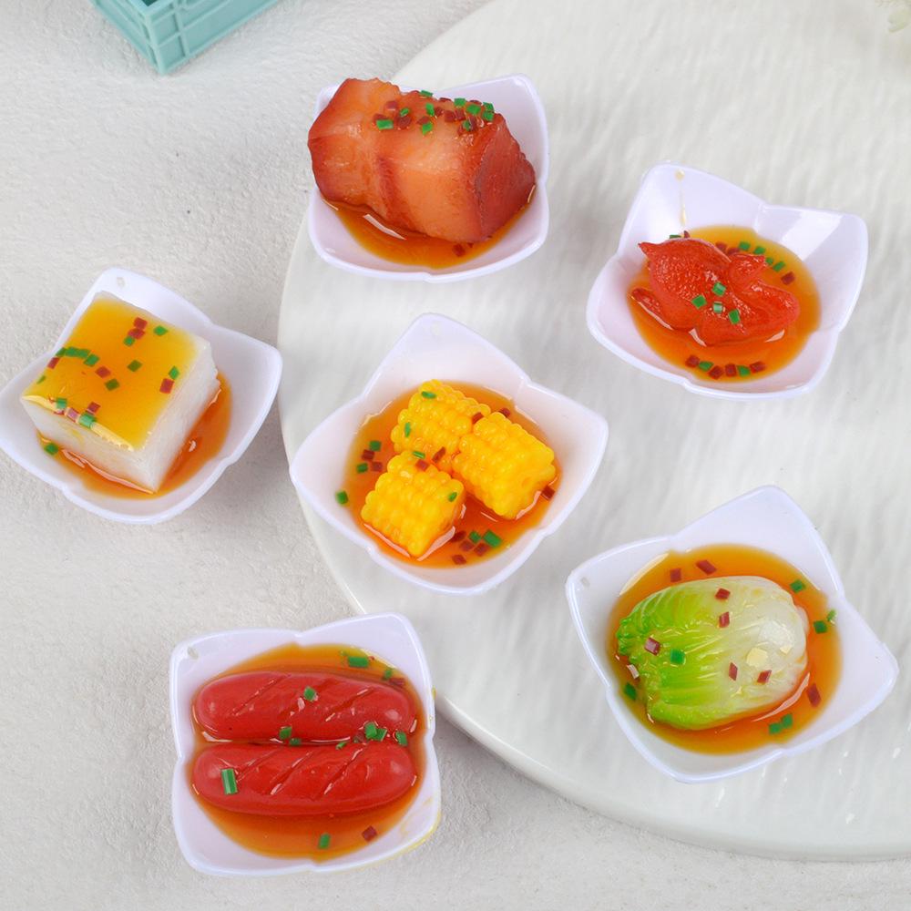 

Shokugan Mini Chinese-Style Dinner Plate Simulation Toy