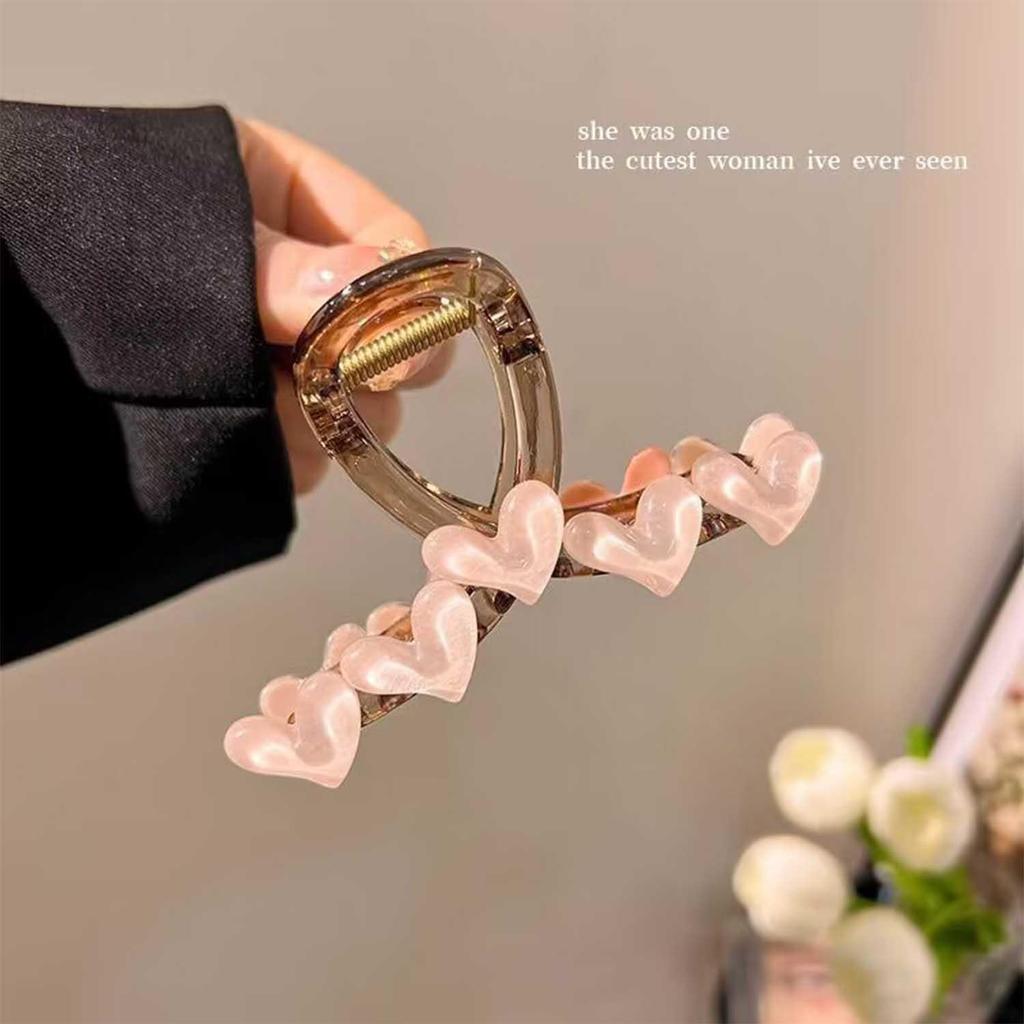 Translucent Heart Hair Claw Sweet Crab Hair Clip Women Girls Korean Barrette Shark Clip Hairpin Ponytail Claw Hair Accessories