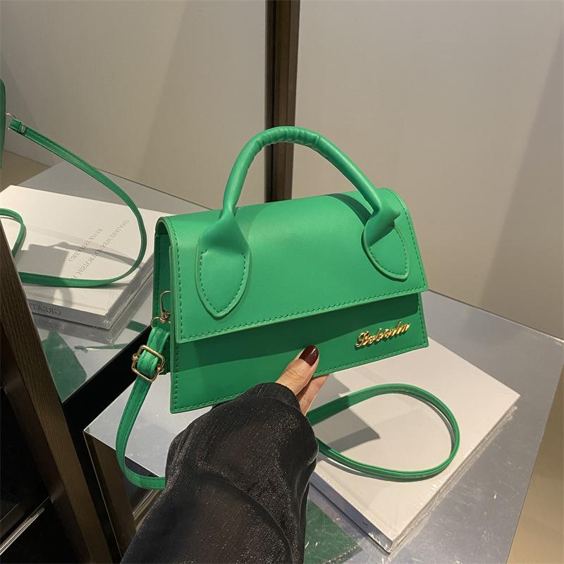 French fashion simple casual high-end shoulder messenger bag women's 2025 summer new fashion versatile small square bag