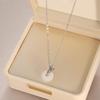 Korean Pearl Necklace: High-End Silver Clavicle Chain with Niche Design, Perfect for Light Luxury and Sweater Pendants.
