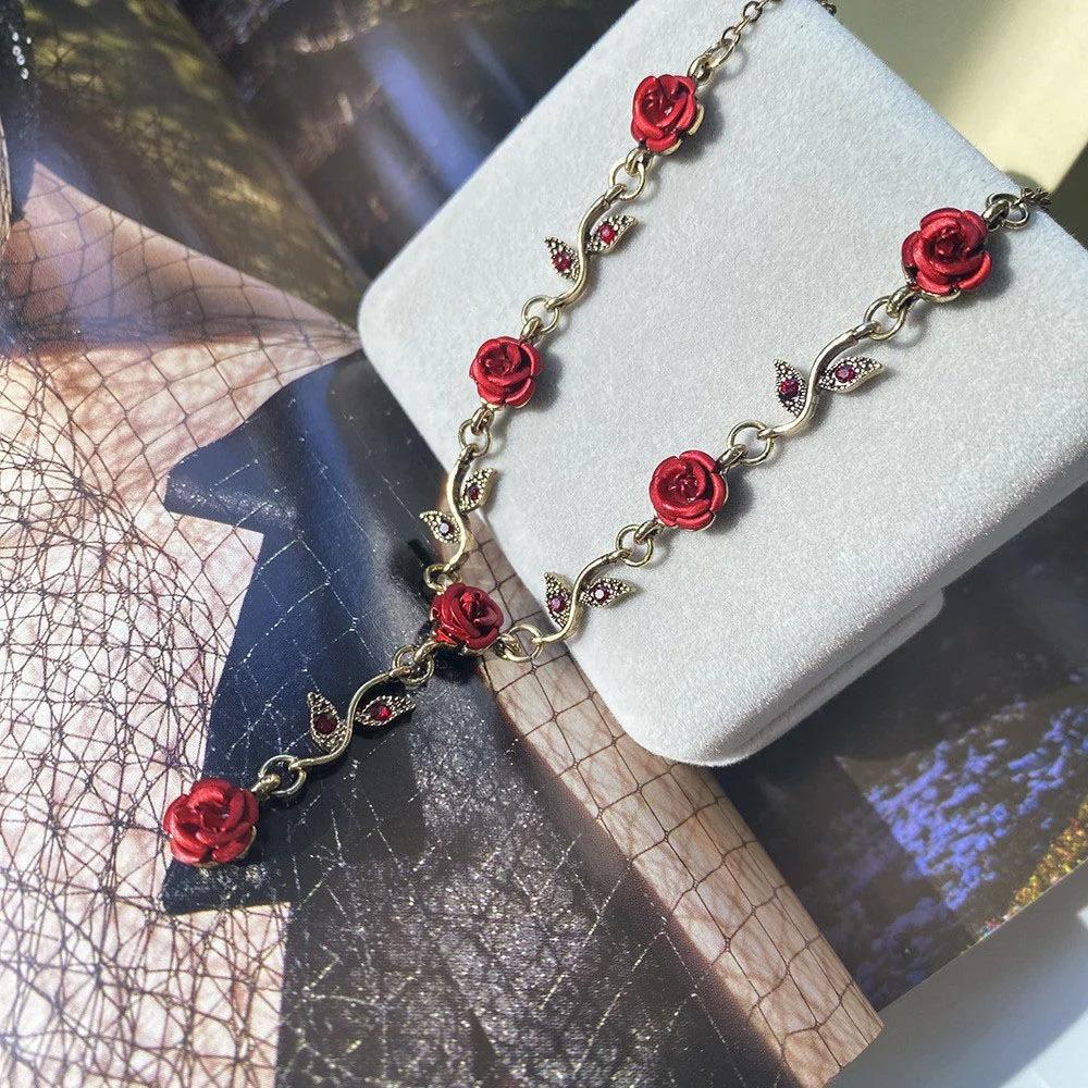 French Retro Bronze Color Y2K Necklace Gothic Red Rose Clavicle Chain Choker Acrylic Flower Pendant Elegant Jewelry Wholesale