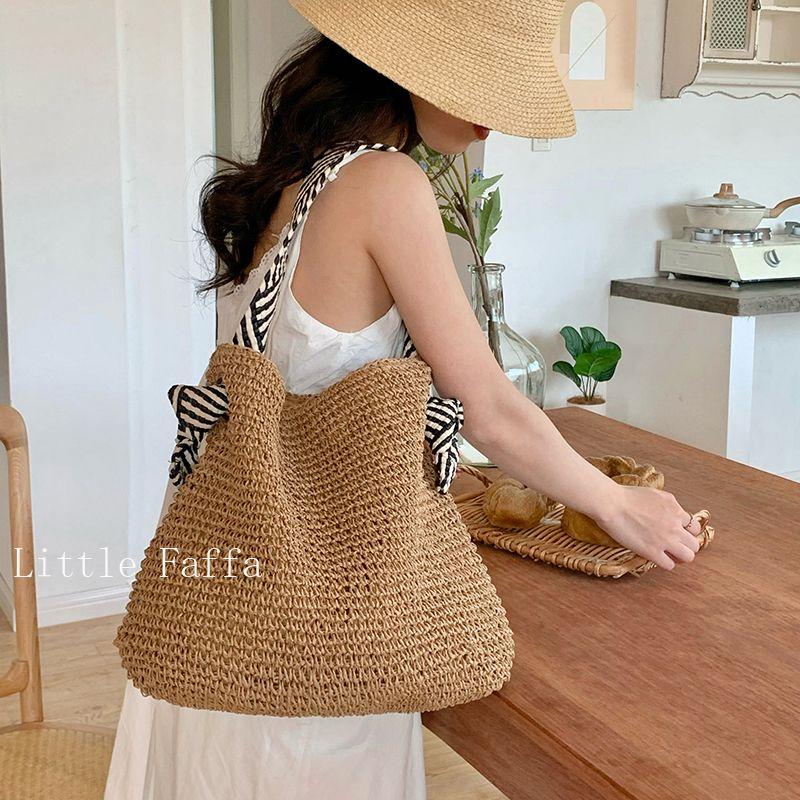 

French Minority Design Ins Summer Handmade Straw Bag Short shoulder strap