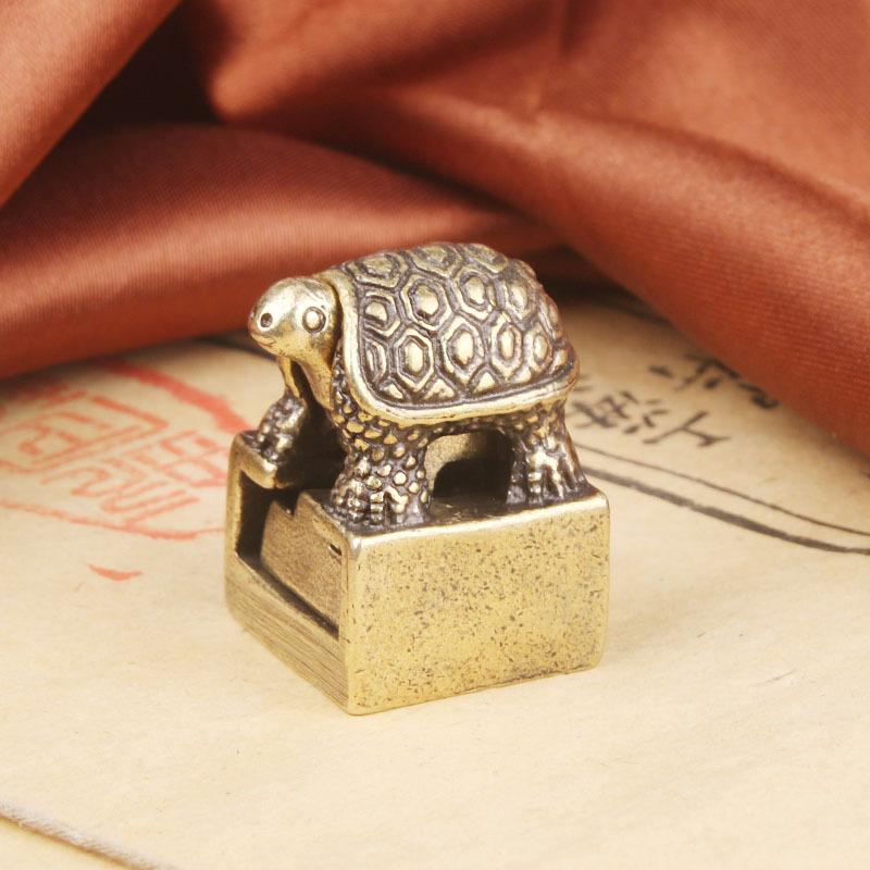 

Brass Mother And Child Ornament Antique Han Dynasty Button Copper Wealthy World Turtle Seal Crafts Whole
