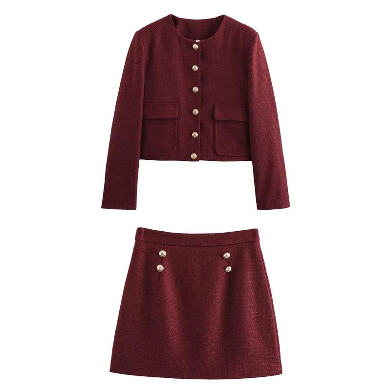 Fall and Winter New Arrival High Waist A- line Casual Skirt with Padded Shoulder Woolen Classic Style Gold Buckle Short Outwear