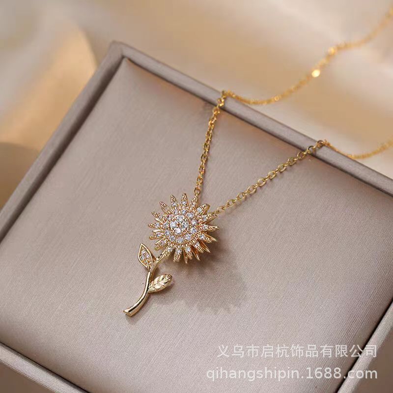 Rotating Sunflower Necklace Men'S And Women'S Design Simple Micro Zircon Pendant Neck Chain