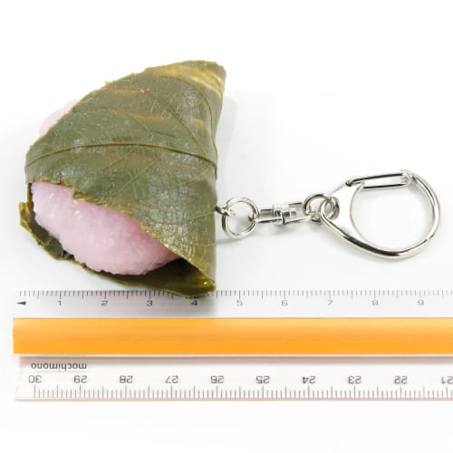 Food replica keychain - Sakuramochi (cherry blossom rice cake) that looks like you could eat it 081OK