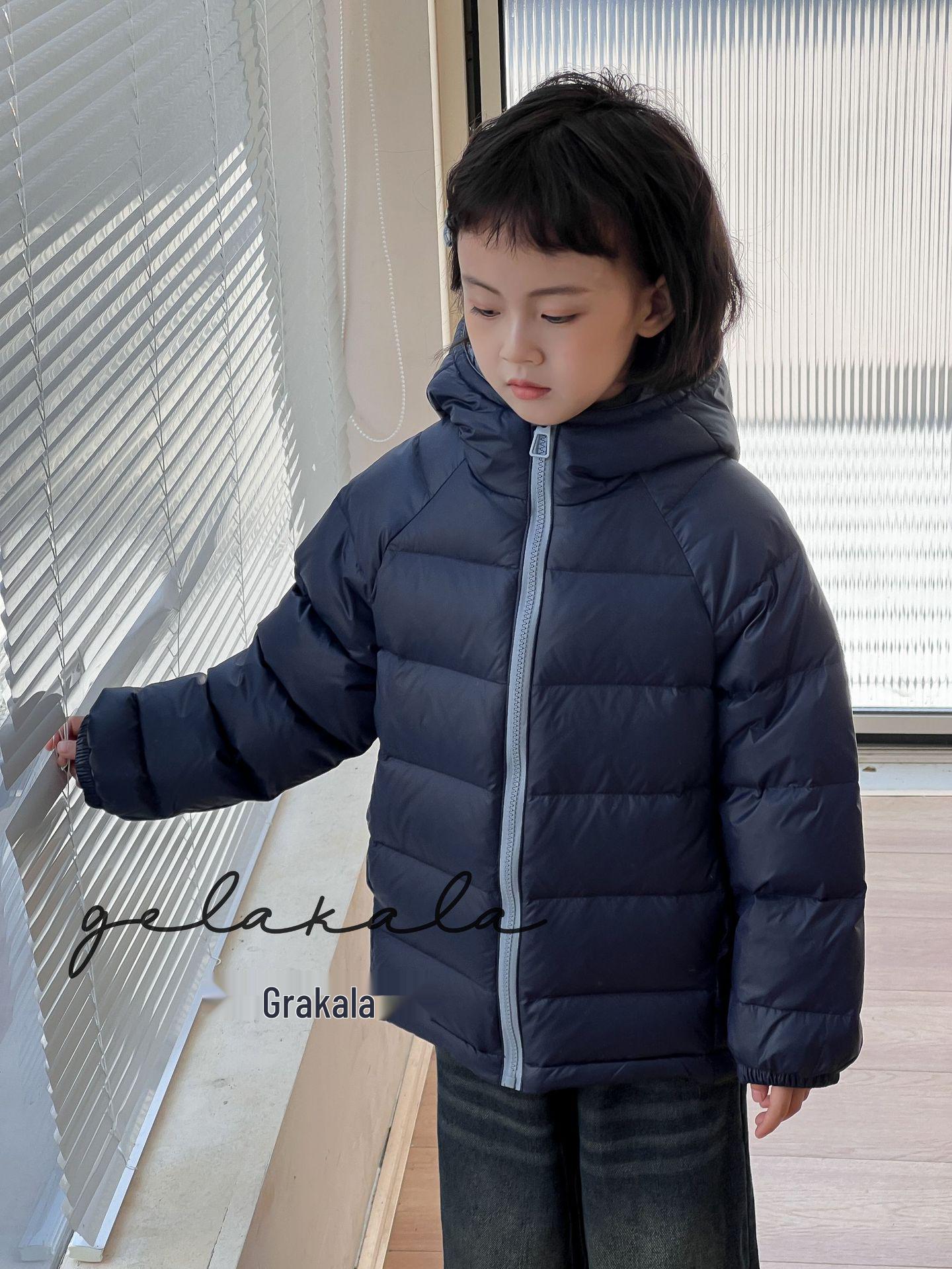 

Детская пуховая куртка с капюшоном на осень/зиму - Милая, модная, теплая и простая в корейском стиле для мальчиков и девочек Set of 6 (120-170cm) темно-синий