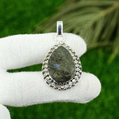 Natural Labradorite Rough Gemstone Pendant 925 Sterling Silver Indian Jewelry