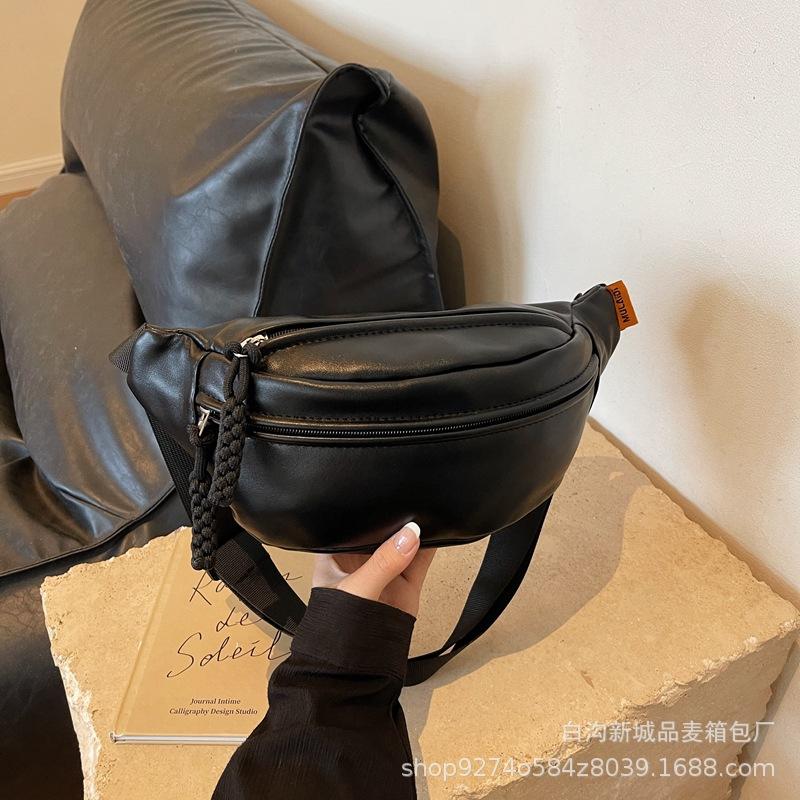 Internet Celebrity Popular Small Bag Women's Bag 2025 New Trendy French Niche Design Fanny Bag Fashion Breast Bag Messenger Bag