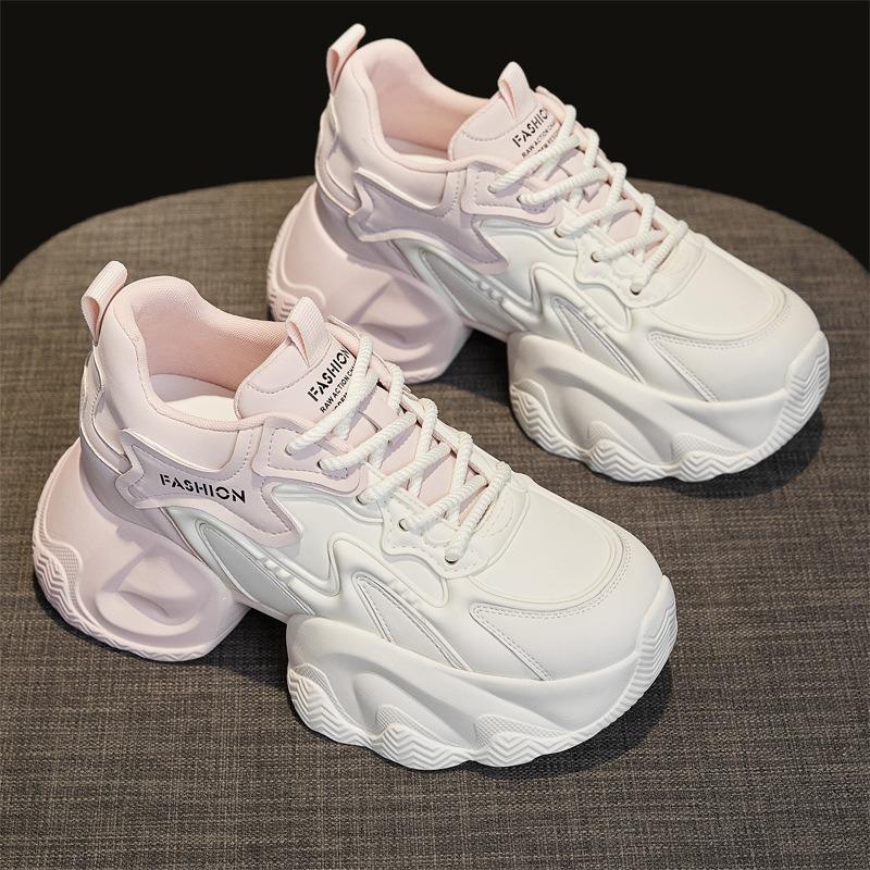 Internet celebrity platform dad shoes women's new autumn and winter versatile explosion beige pink casual sports little white shoes women