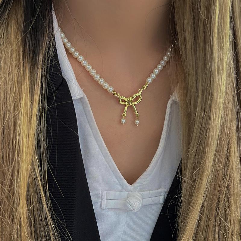 Shijia pearl necklace women's niche design sense fashion temperament collarbone chain neck chain sweater chain bead chain