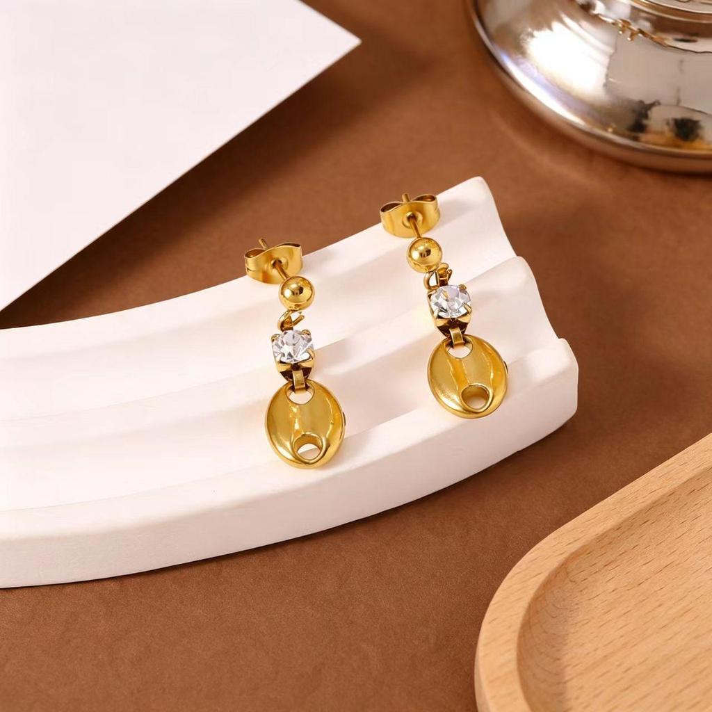 Rhinestone-Embellished Titanium Steel Jewelry Set: 18K Gold Necklace, Bracelet & Earrings for Women