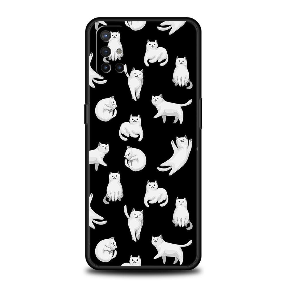 Cartoon Cats Background For OnePlus 10 Pro 9 8T 8 Nord N10 7 7T 9R Phone Case For 1+ Nord 2T CE 2 N100 N200 Z 5G Black Cover