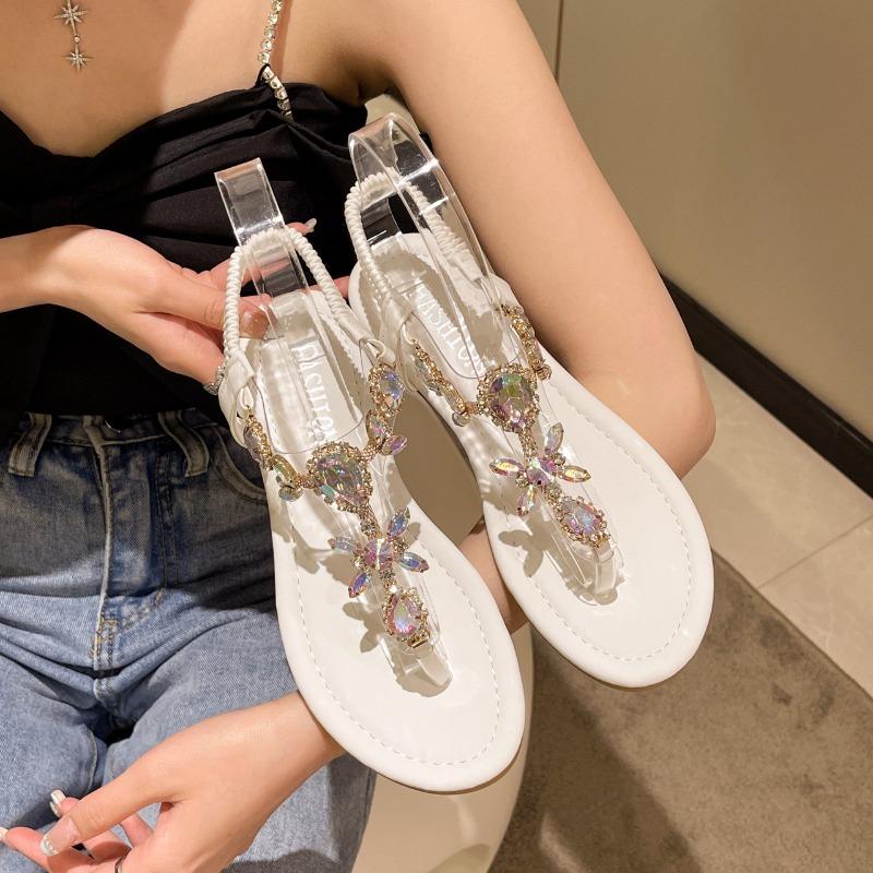 Hongtong | Flat-bottomed rhinestone sandals for women's summer new toe large-size beach cool slippers for women