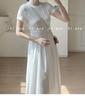 Elegant Slim-fit Round Neck Patchwork Dress for Women - Waist-cinching Solid White, Gentle Style, Summer Long Dress