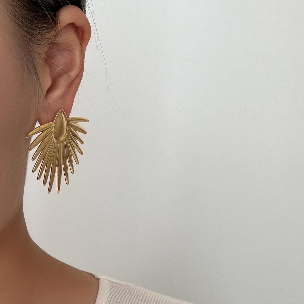 European and American Geometric Metallic Stud Earrings - Creative and Unique Style for Women