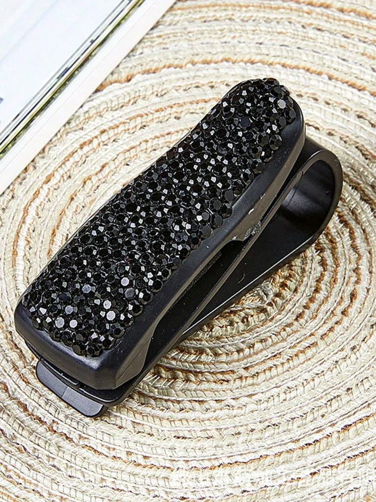 1Pc Diamond-Style Car Eyeglass Holder: A Mini and Exquisite In-Car Storage Accessory Balancing Aesthetics and Practicality