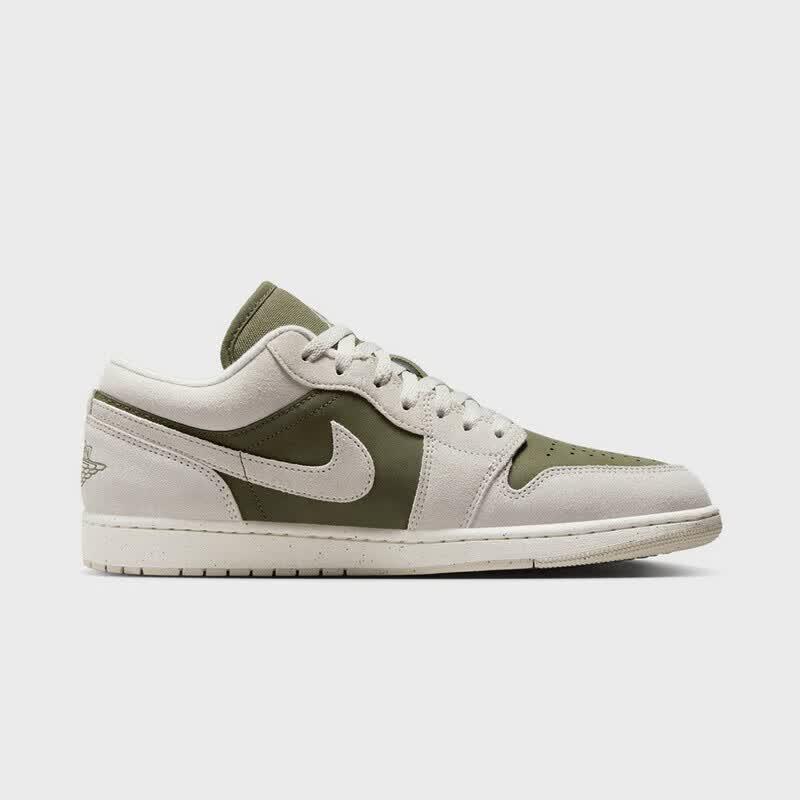 Jordan Men's AJ1 Low-Top Sneakers