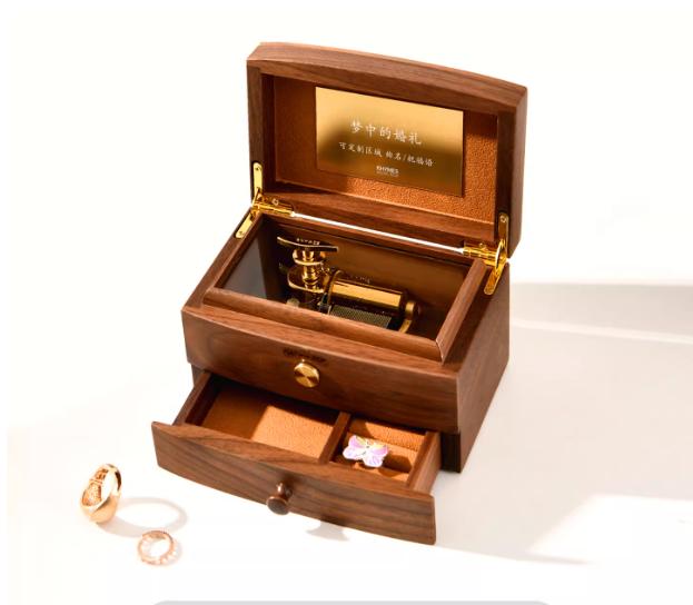 Wholesale 30-tone Wooden Hand Cranked Music Box Custom Engraving High-end Pop Melody Creative (as the picture,Medium)