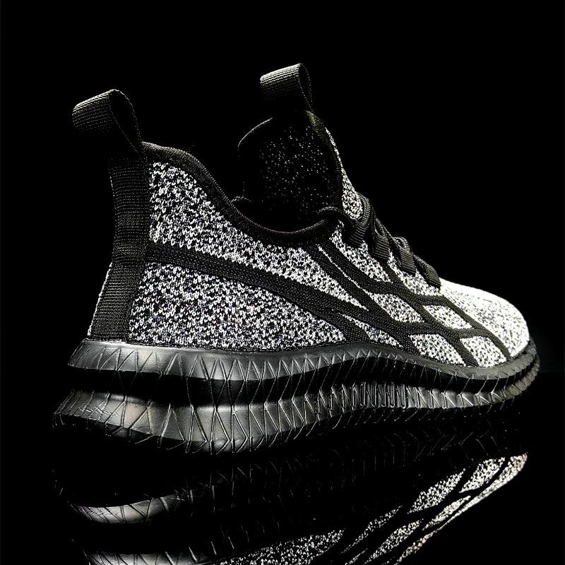 Fashion 2025 New Men Sneakers Running Shoes Men Sport Shoes Classical Mesh Breathable Shoes Men Fashion  Lightweight