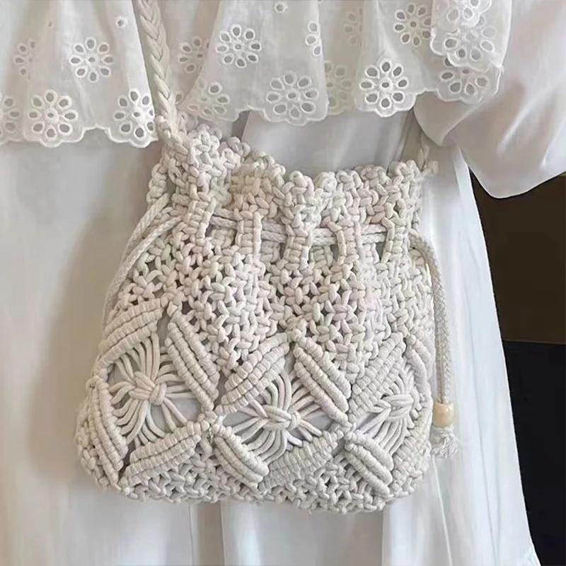 Women's Large Capacity Straw Woven Handbag Summer High-End Feel Crossbody Bucket Bag Soft Material Hand-Held Fashion Accessory