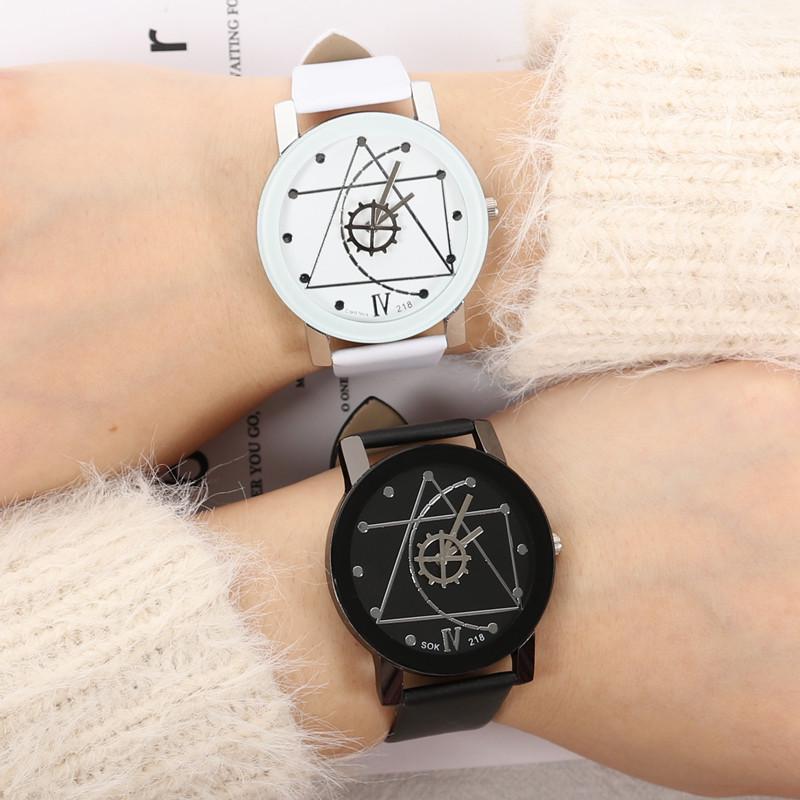 2019 Korean Style Men's & Women's Genuine Leather Strap Quartz Watch - Trendy & Fast Shipping