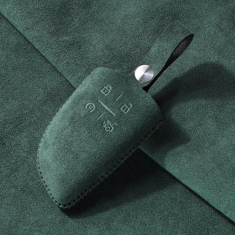 Suede Car Key Cover Case for Chevrolet Tahoe Suburban for GMC Yukon for Buick ENVISION S Plus Protection 2020 2021 2022 2023
