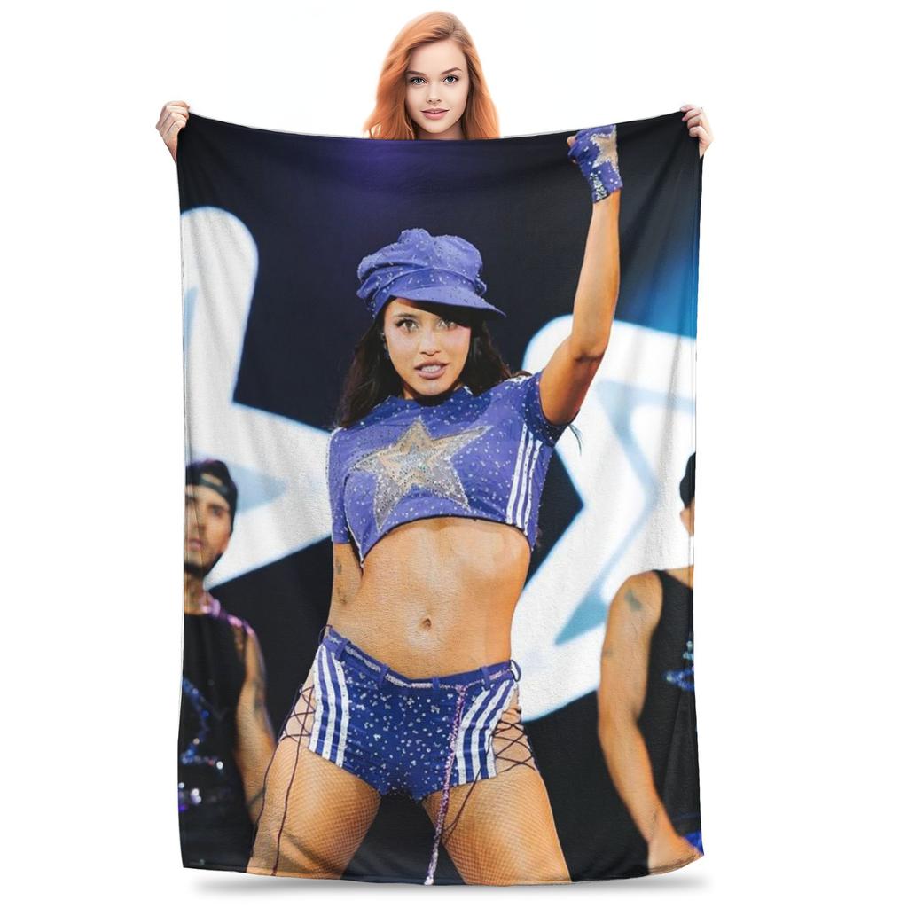 Flannel Throw Blanket Singer Emilia Mernes Cover Emilia Mp3 Warm Plush Blankets Soft Bedding for Bed Livingroom Home Travel Sofa