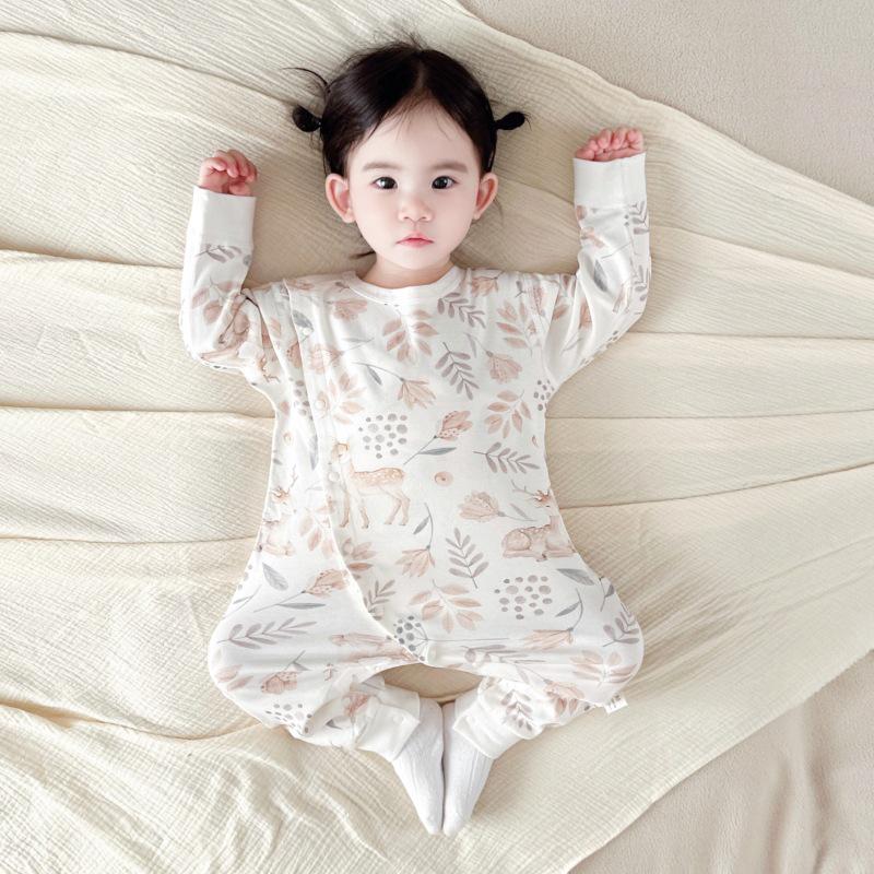 Double-Layer Pure Cotton Baby Romper: Breathable, Boneless, Close-Fitting, Warm Newborn Crawling Clothes.