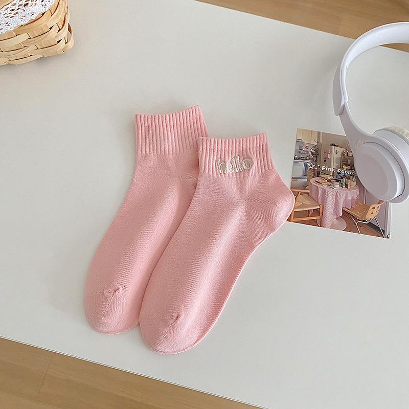 Women's Spring and Summer Embroidered Letter Solid Color Cotton Sweet and Versatile Short Socks
