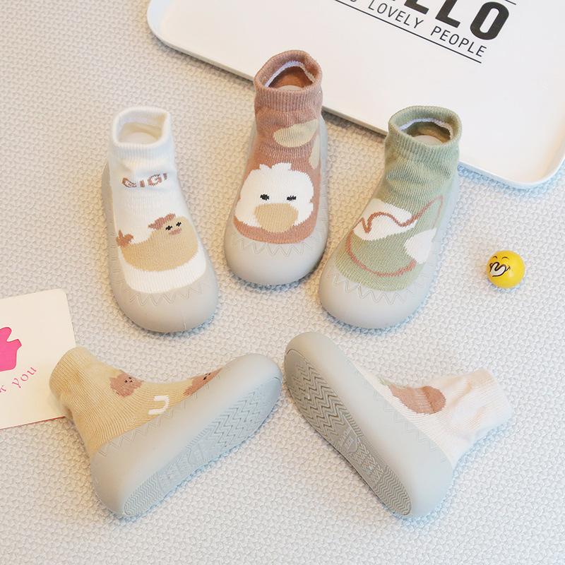 Baby Lauflernschuhe Weiche Sohle Rutschfest Atmungsaktiv Socken Indoor und Outdoor Jungen und Mädchen Baby Anti-Geruch Hausschuhe und Socken