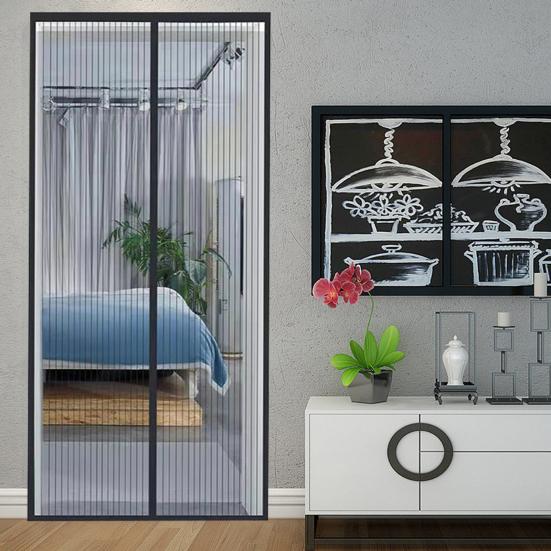 

Магнитная противомоскитная дверная занавеска, защита от насекомых, дверная ширма, бесшумное закрытие, хорошая вентиляция, сильные магниты, устойчивые к разрыву M A