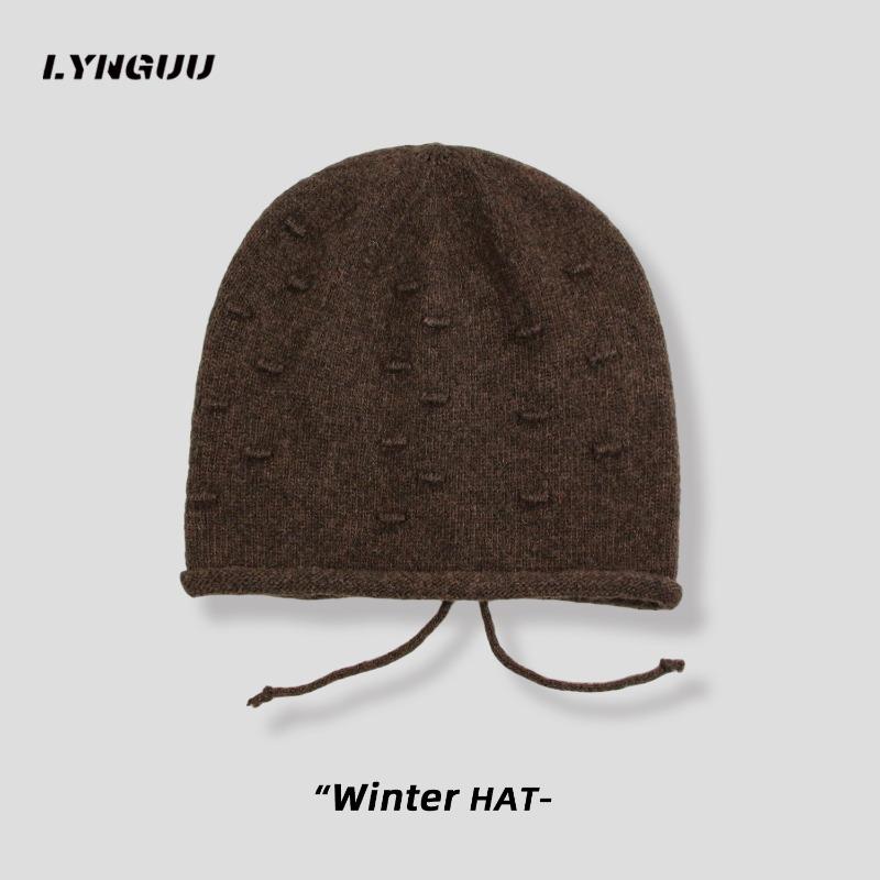 

Шерстяная эластичная вязаная шапка однотонная осенне-зимняя новая мужская и женская осенне-зимняя новая гофрированная вязаная защита ушей теплая шапка темно-коричневого