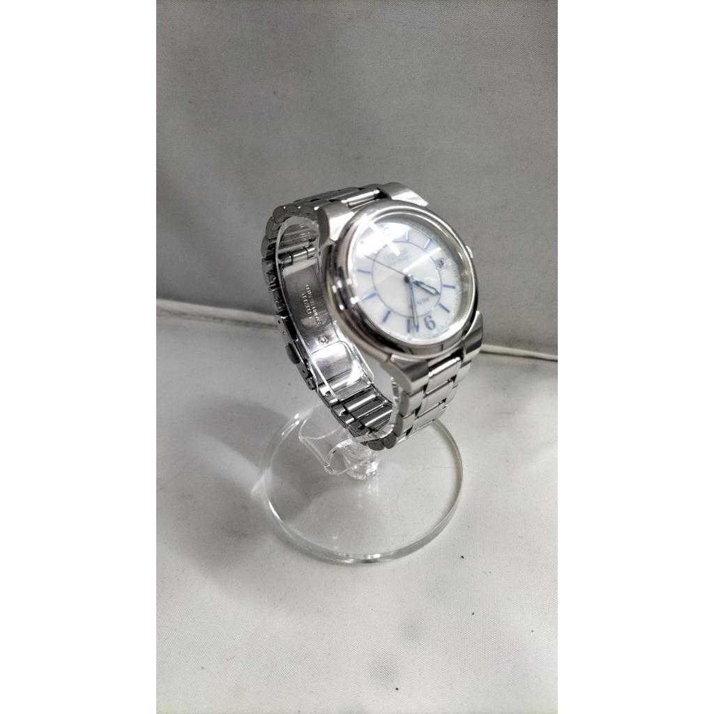 Used CITIZEN E111-S027161 Analog Quartz